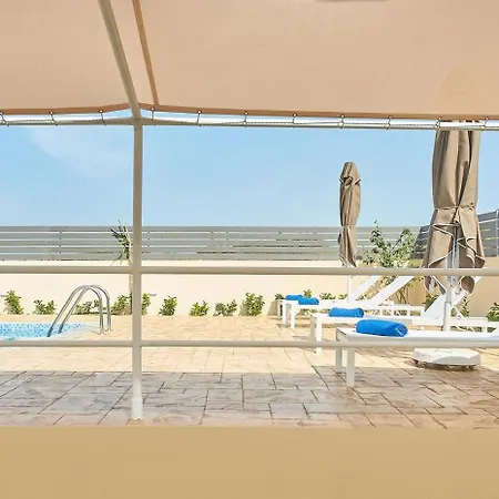 Villa View *